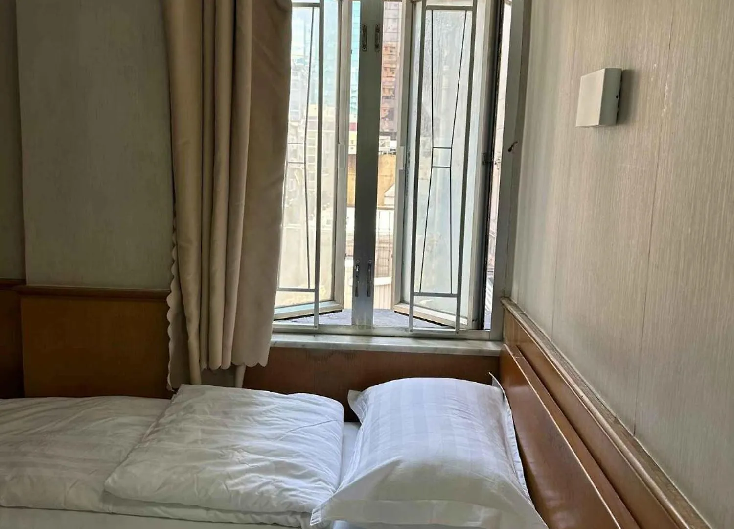 Good Fortune Inn Гонконг Гостевой дом